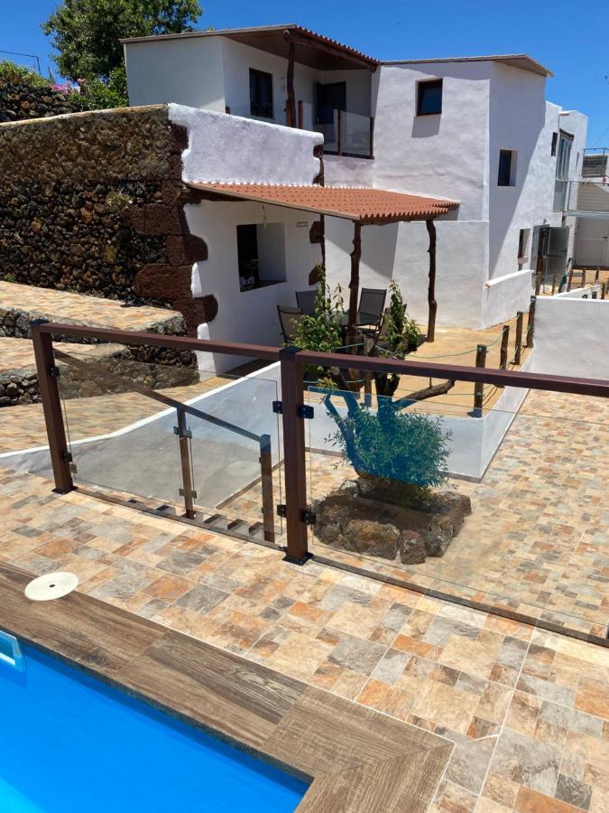 Vivienda Vacacional Casa Lola Taibique Dış mekan fotoğraf